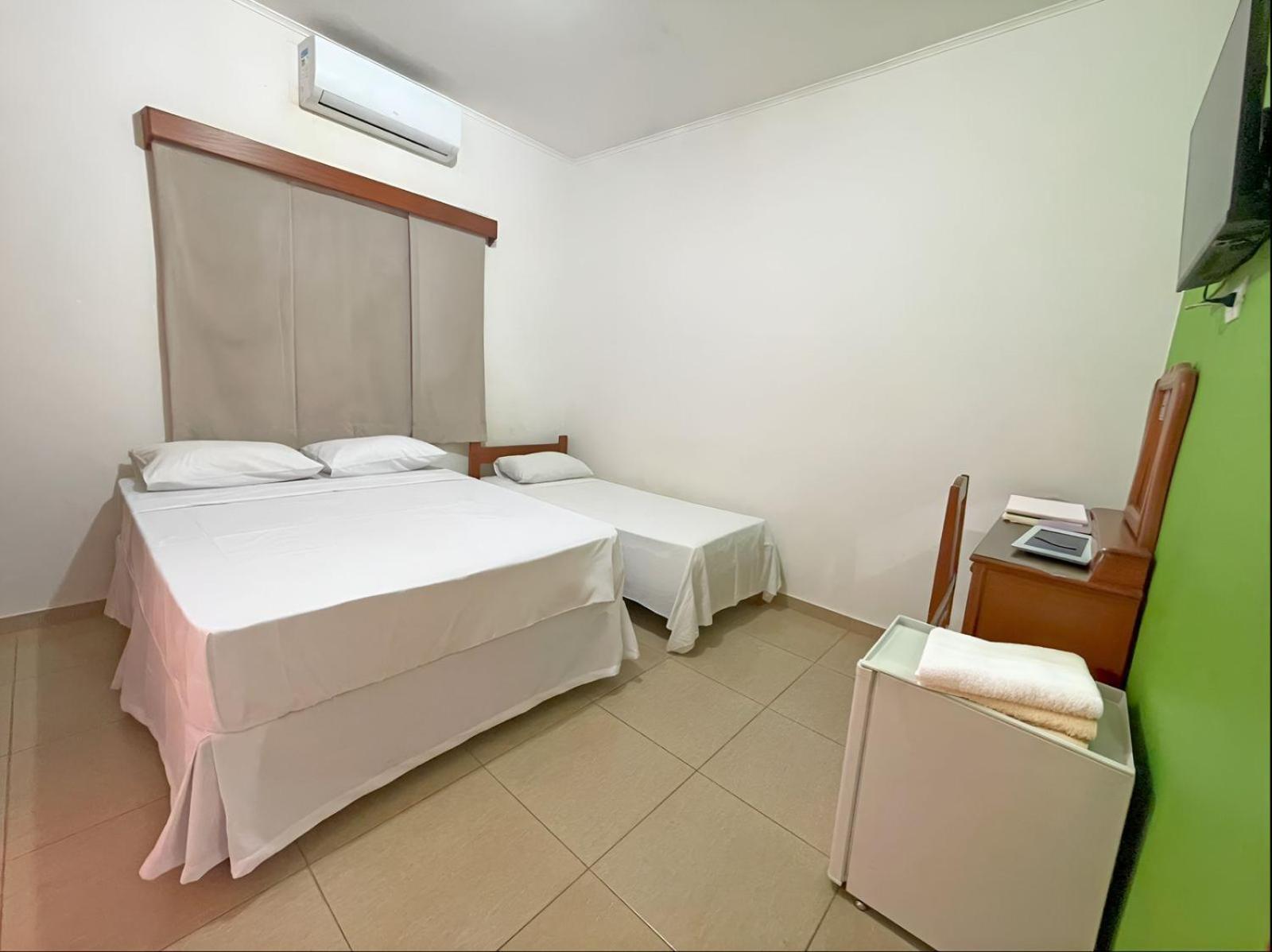 Hotel Santa Catarina Três Lagoas Екстериор снимка